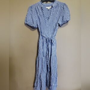 Monteau dress size small
